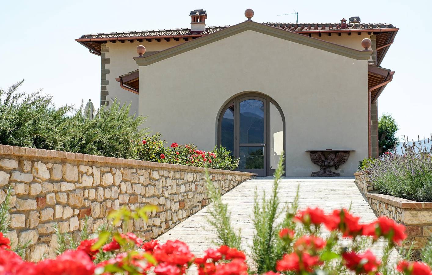 Acogedor apartamento en Leccio con WiFi, aire acondicionado, aparcamiento y terraza in Reggello, Valdarno