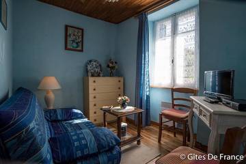 Gîte pour 2 personnes, avec jardin, animaux acceptés à Medeyrolles