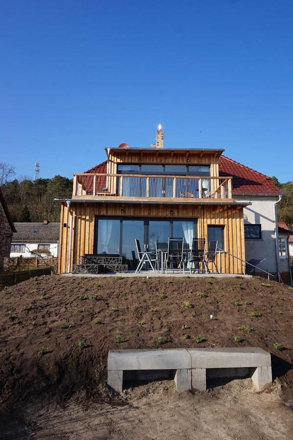 Ferienwohnung für 12 Personen, mit Garten und Ausblick in Bad Freienwalde - 2