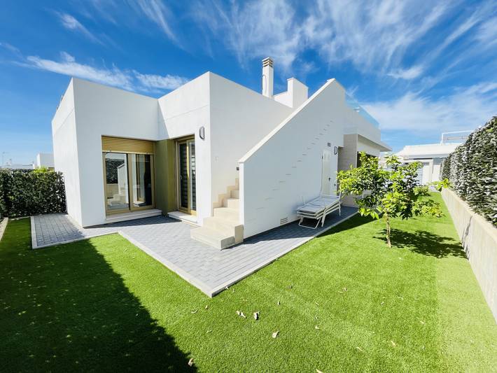 Casa rural para 6 personas, con jardín y terraza en Orihuela - 2