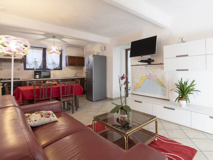Appartamento intero, A' Ca' de Alida in Castellaro (Vendone), Vendone