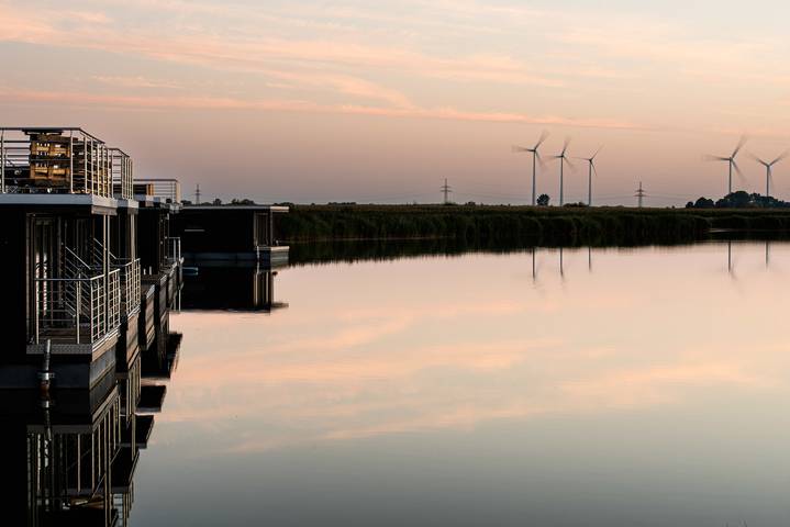 Ferienwohnung für 4 Personen, mit Balkon und Terrasse sowie Sauna und Seeblick in Hohenkirchen (Wangerland) - 3