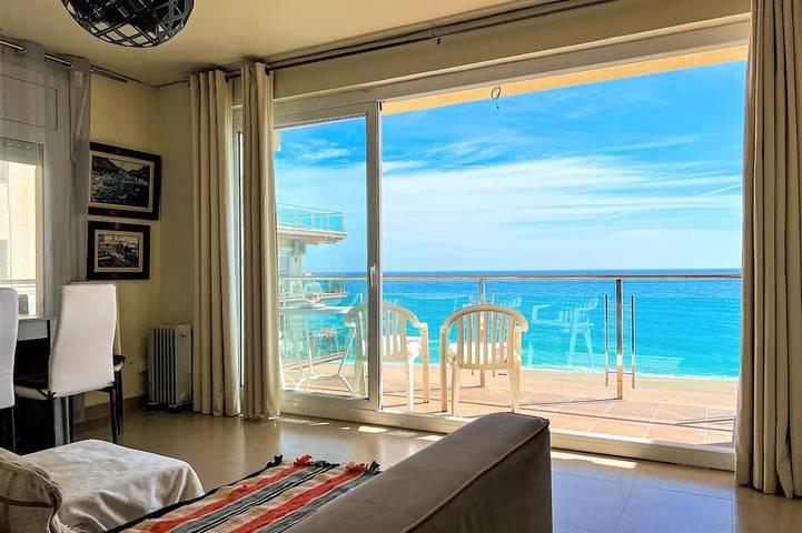 Vakantieappartement voor 4 personen, met balkon en zwembad, met huisdier in Santa Susanna