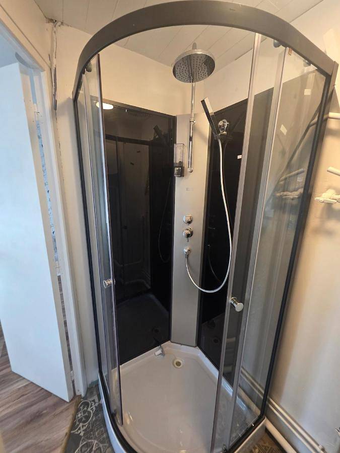 Location de vacances pour 2 personnes, avec Terrasse et Jardin à Bolbec - 2