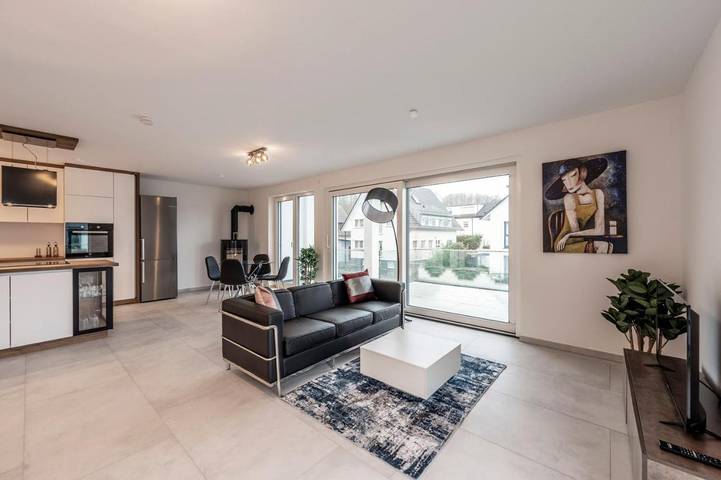 Ferienwohnung für 4 Personen, mit Balkon und Terrasse in Böblingen
