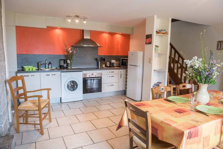 Le gîte Gévaudan, 6/7 personnes au Bacon in Les Monts-Verts, Région de Mende