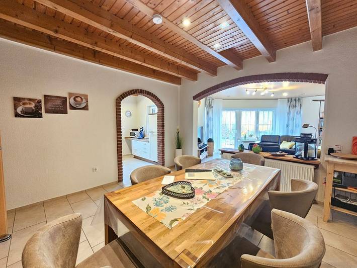 Ferienhaus für 6 Personen, mit Terrasse und Garten in Norddeich, Norden-Norddeich