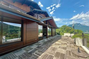 Gîte pour 11 personnes dans La Sambuy-Seythenex