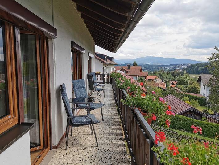 Ferienhaus für 6 Personen, mit Balkon/Terrasse und Balkon