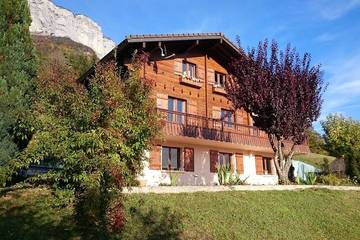 Maison de campagne pour 6 personnes, avec terrasse et jardin à Dingy-Saint-Clair