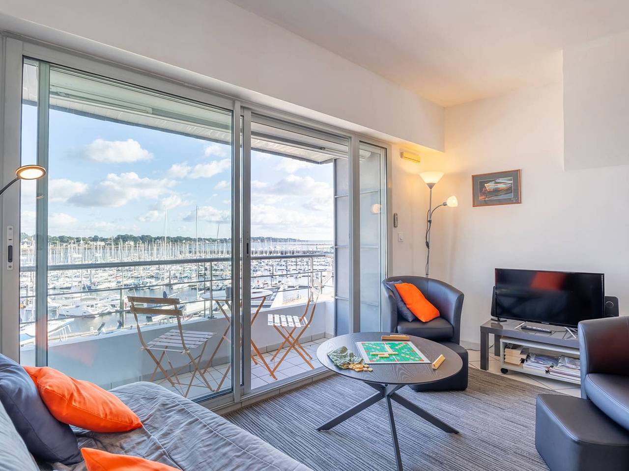 Ganze Wohnung, Charmante 2-Zimmer-Wohnung mit Hafenblick, ideal für 4 Pers. in La Trinité-sur-Mer in La Trinité-sur-Mer, Côte des Mégalithes
