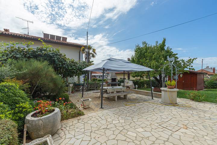 Ganze Wohnung, Apartment für vier Personen Nr. 1 (a) in Poreč, Grad Poreč