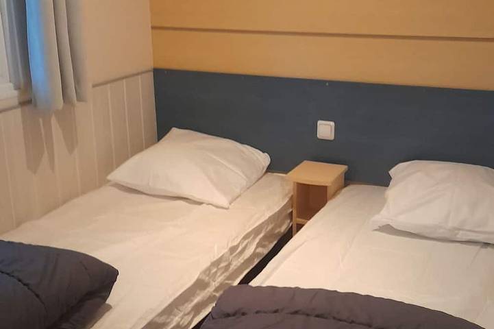 Mobil home pour 6 personnes, avec terrasse et piscine à La Boissière-de-Montaigu - 2