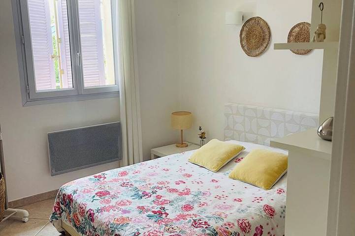 Location de vacances pour 6 personnes, avec jardin à Tourrette-Levens - 4