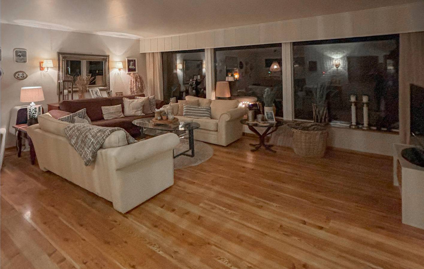 Ferienhaus für 10 Personen mit Garten in Atløyna, Askvoll
