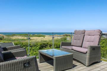 Ferienhaus mit Meerblick für 6 Personen, mit Balkon und Garten auf Læsø