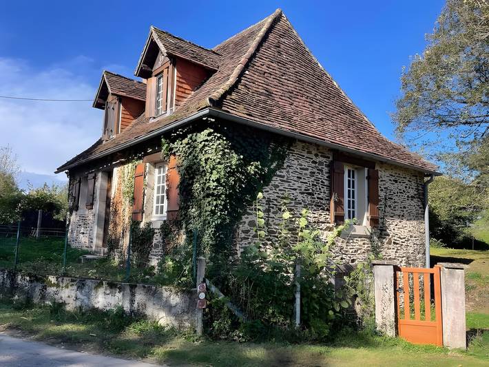 Villa pour 5 personnes, avec jacuzzi et jardin en Dordogne