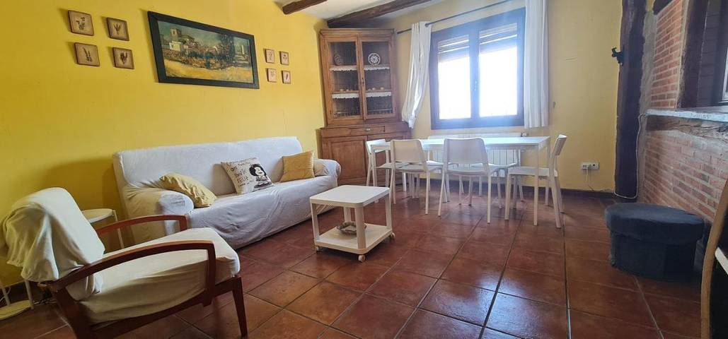 Casa de vacaciones para 6 personas, con Balcón y Terraza además de Jardín y Vistas en Campo de Peñafiel - 3