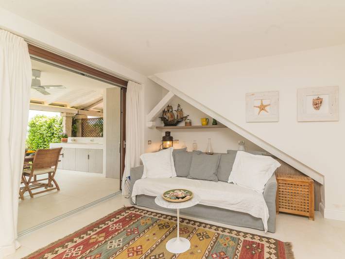 Gîte pour 4 personnes, avec bassin pour enfant ainsi que terrasse et jardin à Porto Rotondo - 2