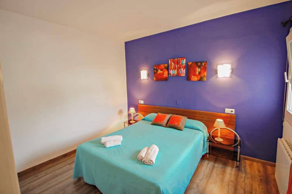 May - pretty holiday property with private pool in Benissa in Benissa, Costa Blanca