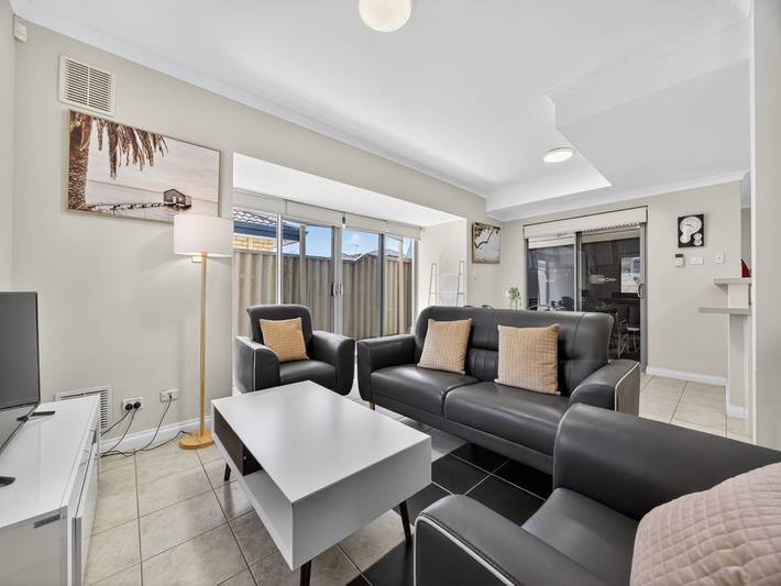 Holiday rental for 6 people, with balcony/terrace, child-friendly in Mandurah
