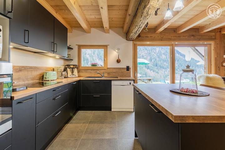 Chalet pour 15 personnes, avec Terrasse à Hauteluce - 3