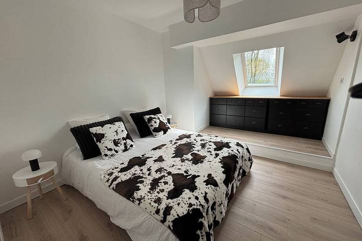 Location de vacances pour 8 personnes, avec jardin à Saint-Vran - 2