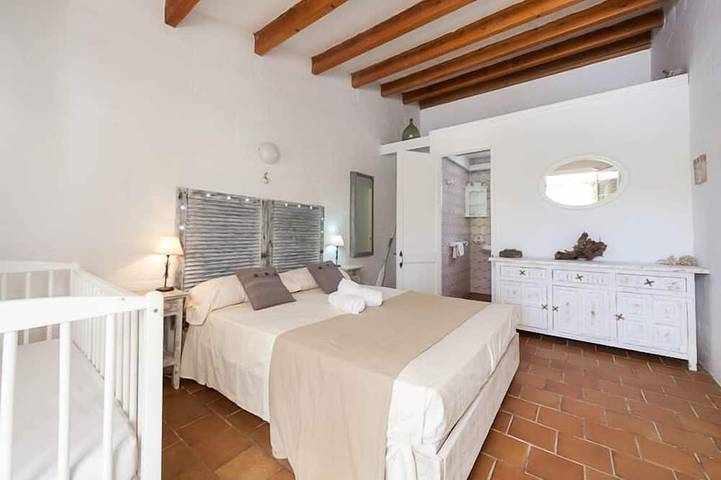 Gîte pour 7 personnes, avec terrasse et jardin à Minorque - 3