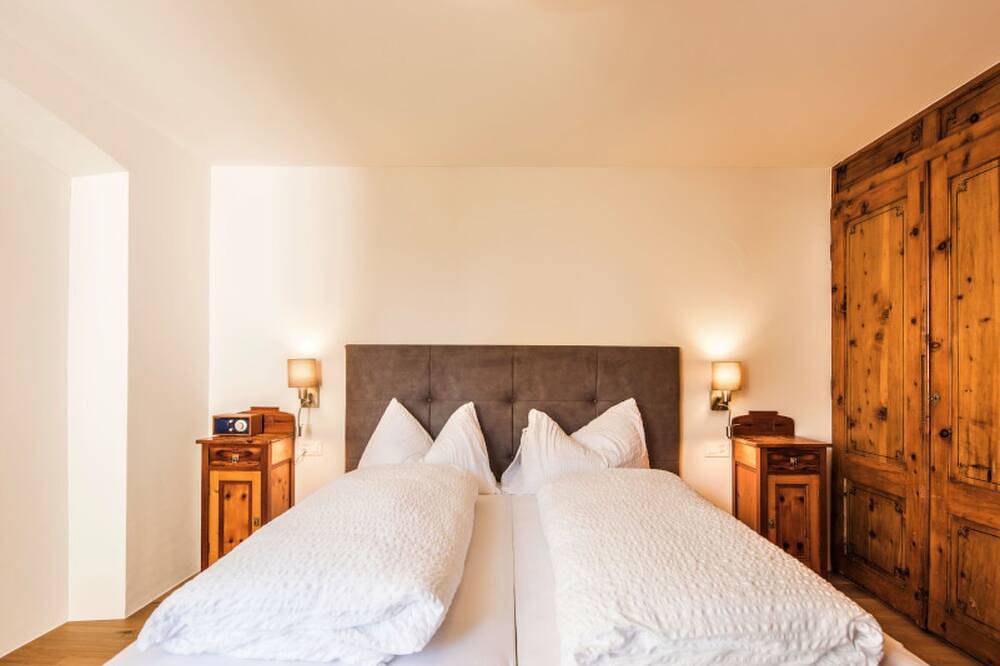 Hotel Münsterhof, (Müstair). in Müstair, Val Müstair