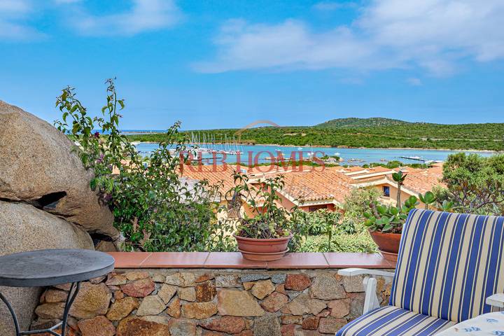 Ferienwohnung für 6 Personen, mit Terrasse und Pool sowie Ausblick, mit Haustier - 1