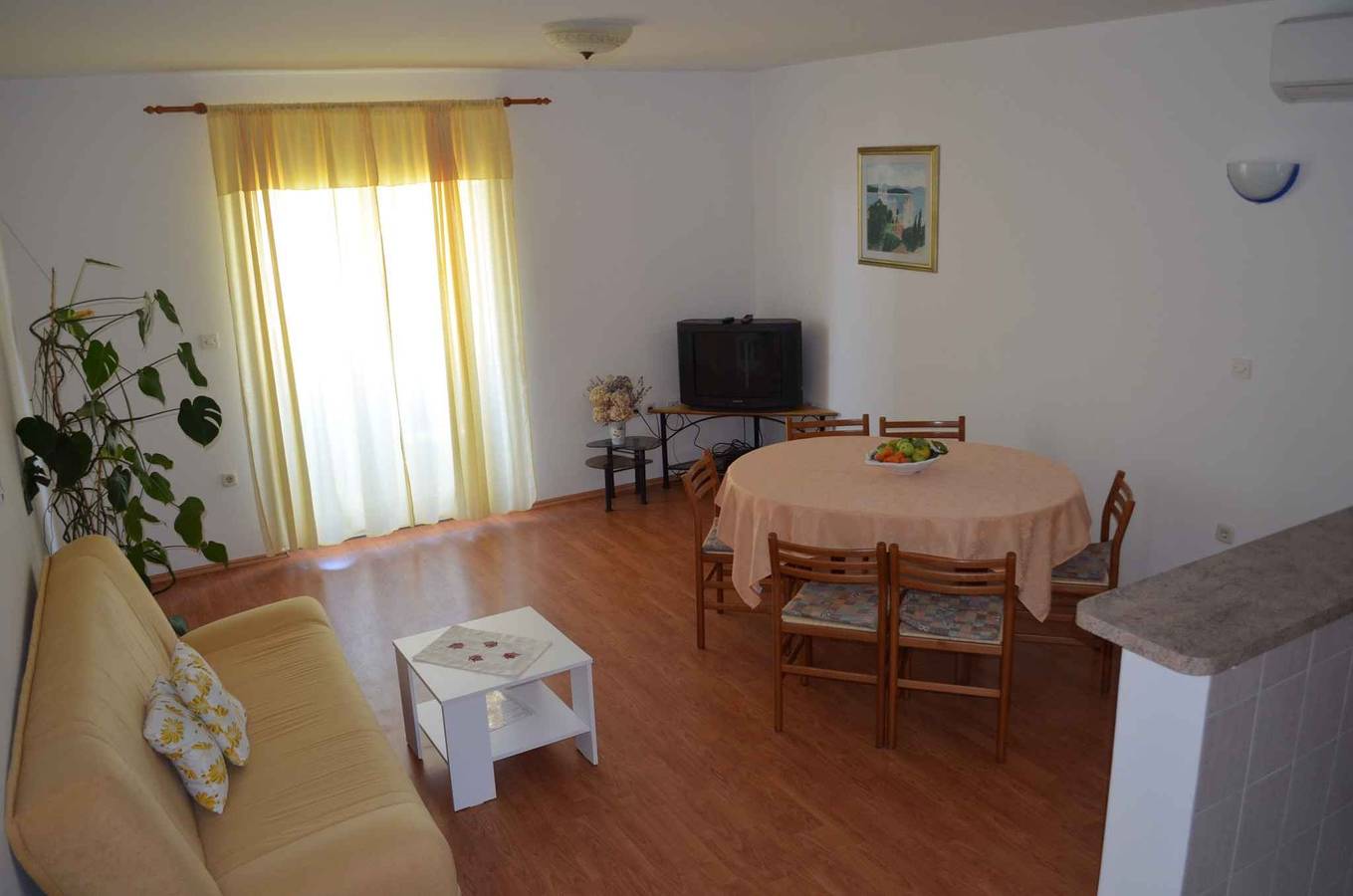 Geheel vakantieappartement, Vakantieappartement met internettoegang in Palit, Rab