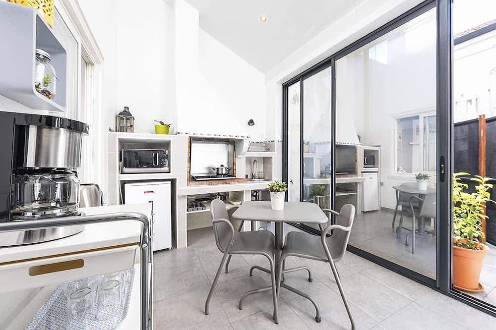 Entire apartment, Studio Zen Gare St Jean in Bordeaux, Bordeaux region