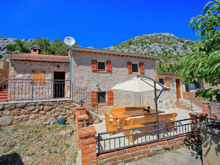 Ferienhaus für 6 Personen, mit Garten und Sauna sowie Pool und Terrasse in Starigrad - 4