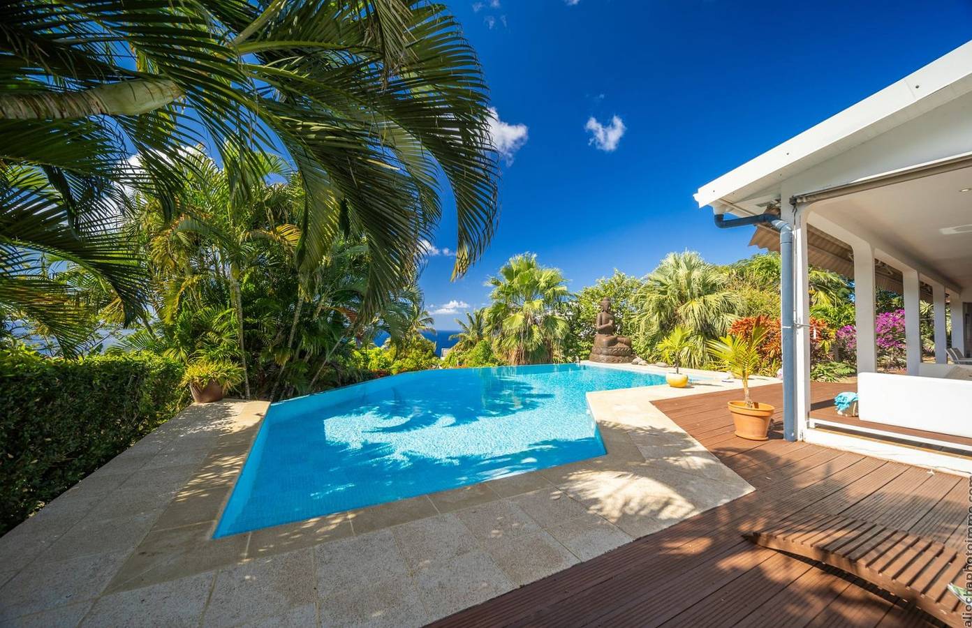 Villa Welcome, piscine, vue mer, jardin in Case-Pilote, Martinique