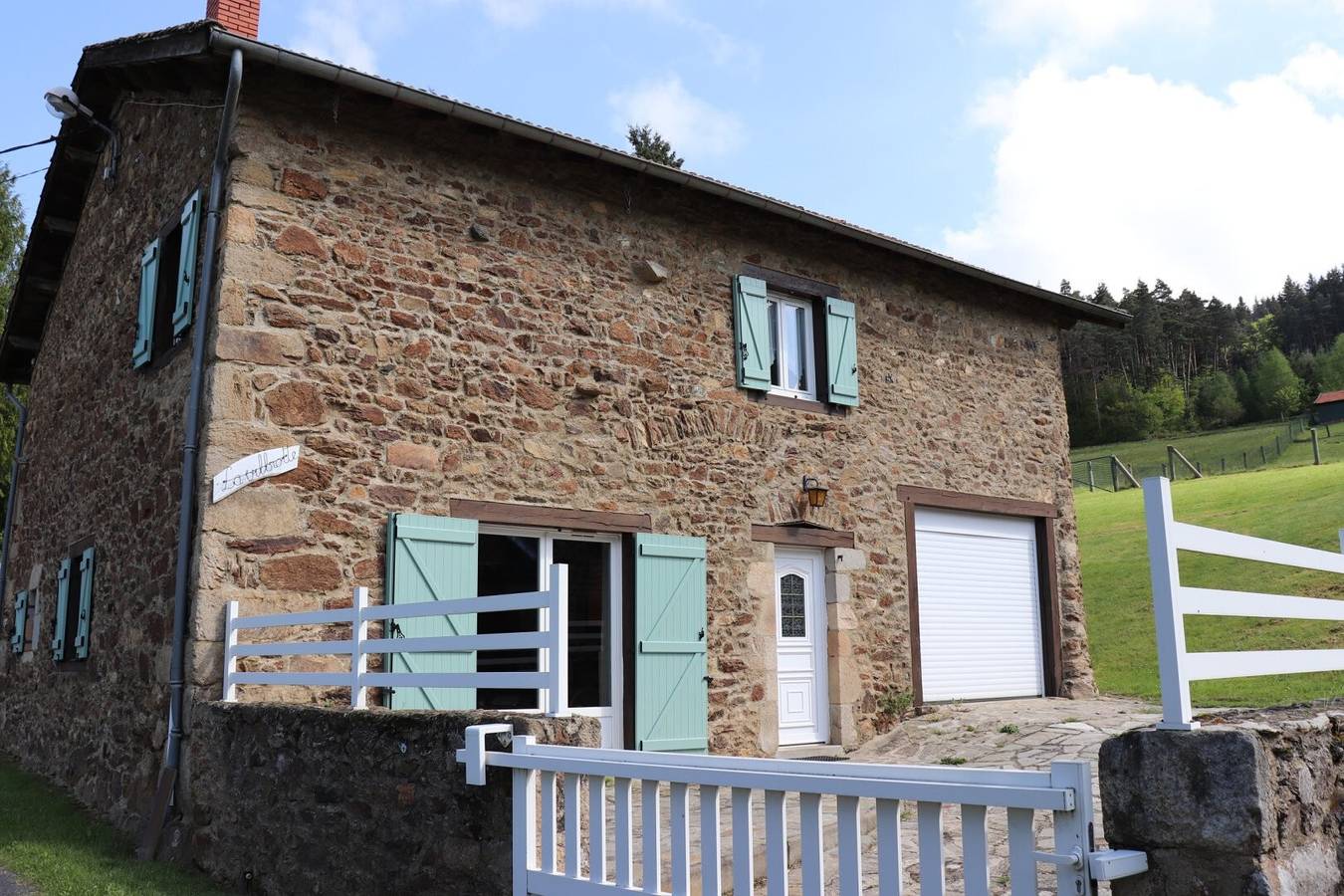 Schönes Ferienhaus im Herzen der Auvergne in Regionaler Naturpark Livradois-Forez