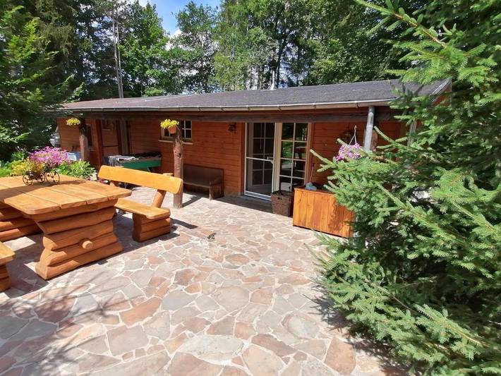 Chalet voor 6 personen, with Terras and Tuin as well as Sauna in Houffalize