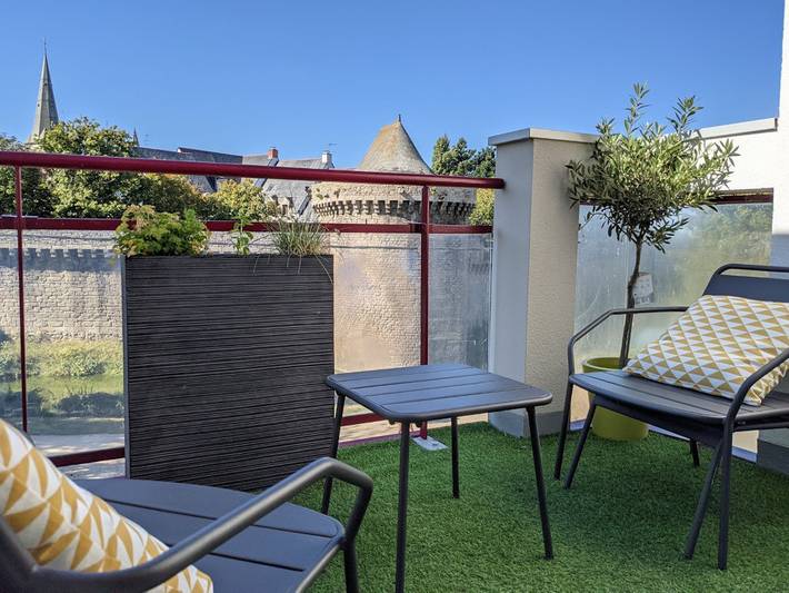 Gîte pour 2 personnes, avec terrasse, animaux acceptés