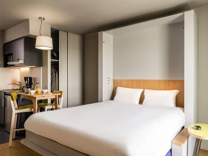 Appart’hôtel pour 4 personnes, avec vue et terrasse