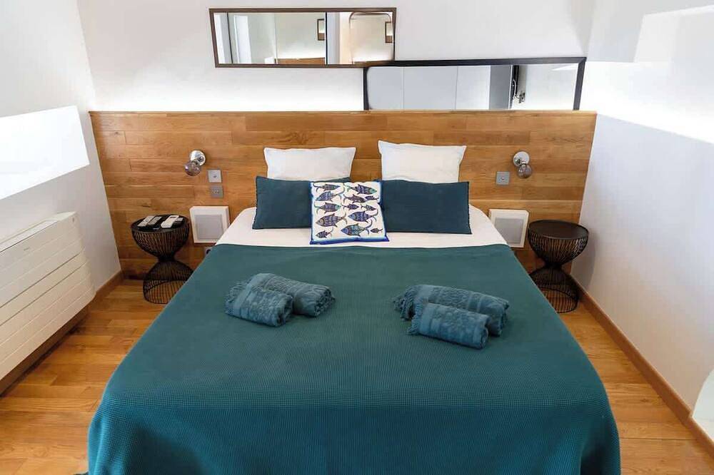 Entire apartment, Luxury Duplex 1Br Panoramic Sea View Monaco in Beausoleil, Nice region