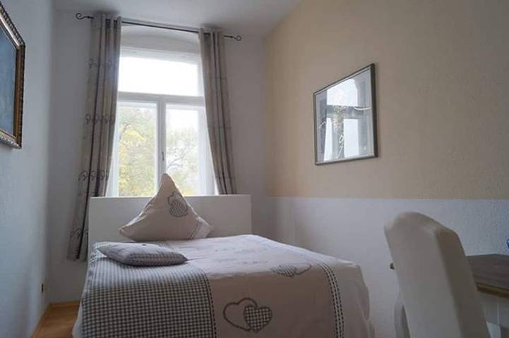 Ferienwohnung für 6 Personen, mit Balkon und Garten, mit Haustier in Altenburg - 3