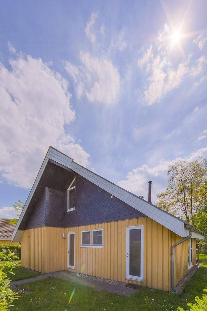 Ferienhaus für 6 Personen, mit Balkon und Whirlpool sowie Terrasse und Garten in Rechlin - 3