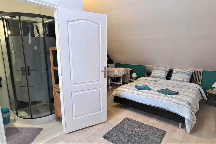 Location de vacances pour 6 personnes, avec jardin et piscine à Mosnes - 3