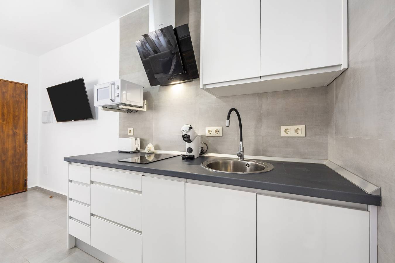 Casa Inés: Ländliches Ferienhaus mit 1 Schlafzimmer, Bergblick, Wlan und Klimaanlage in Fernán Pérez, Níjar