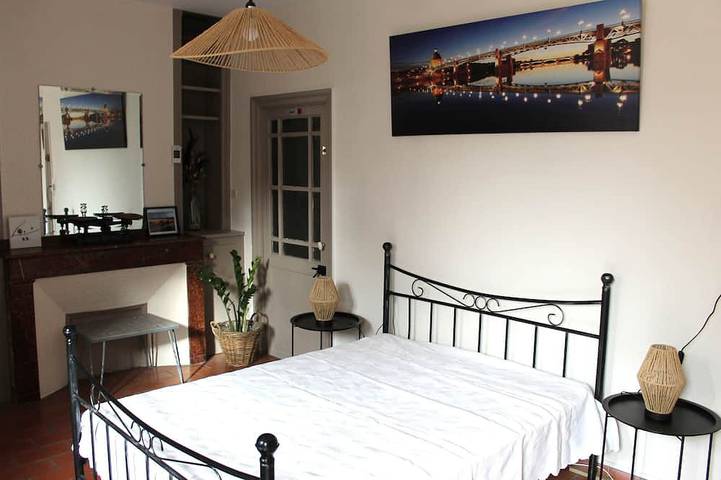 Casa Toulousaine espaciosa con jardín. in Bonnefoy-Roseraie-Gramont, Toulouse