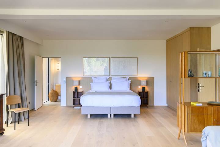 Location de vacances pour 10 personnes, avec terrasse et piscine à Lourmarin - 4