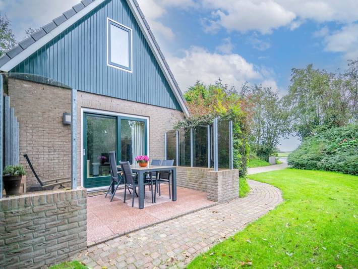 Ferienhaus für 5 Personen, mit Terrasse und Garten, mit Haustier in De Waal