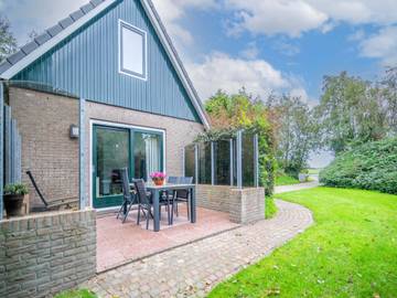 Ferienhaus für 5 Personen, mit Terrasse und Garten, mit Haustier in De Waal