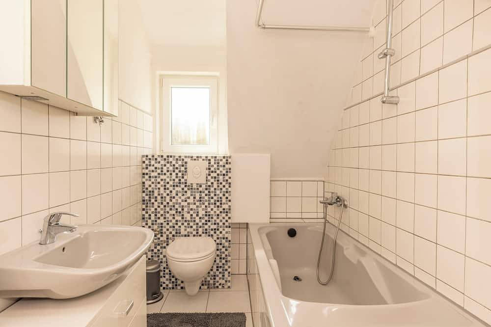 Sehr schöne, helle,  große Wohnung in Kreuztal, Kreis Siegen-Wittgenstein