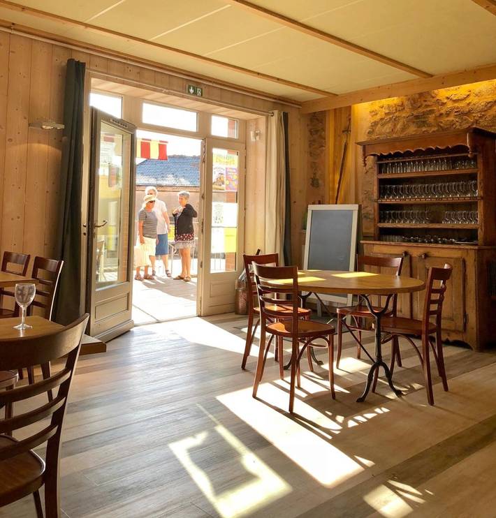 Location de vacances pour 4 personnes, avec terrasse et vue à Ambierle - 3