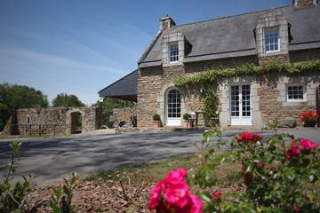 Gîte pour 4 personnes, avec terrasse et jardin à Pluneret
